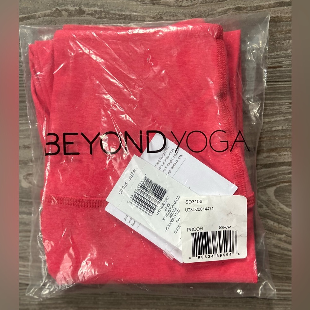 Beyond Yoga Spacedye Walk And Talk High Waisted Capri Legging - Picture 5 of 8